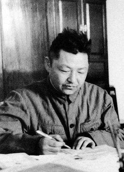 试论习仲勋在陕甘边区的群众工作